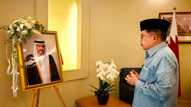Jusuf Kalla Sampaikan Duka Cita atas Wafatnya Amir Qatar Sheikh Hamad