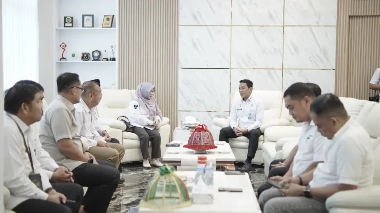 Bawaslu Sulsel Gagas Paralegal Kepemiluan melalui Kemitraan dengan Kemenkum