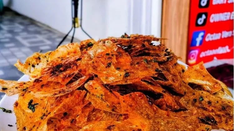 Cara Mengolah Daun Jeruk Menjadi Keripik Renyah Bernilai Ekonomi
