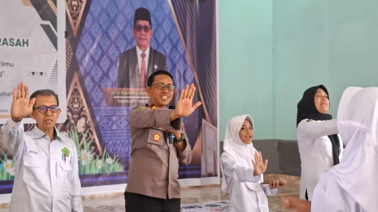 Kapolsek Maiwa Berikan Materi dalam Kegiatan MATAMUDA Madrasah TA 2026/2027