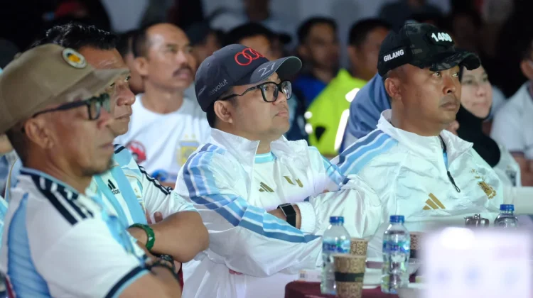 Wabup Gowa Nobar Piala Dunia Bersama Warga di Kodim