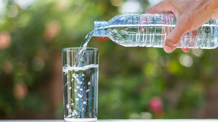 Air Mineral, Pilihan Sederhana yang Memberikan Manfaat Besar bagi Kesehatan