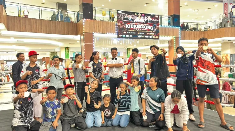 Tim Kickboxing Bantaeng Borong 15 Medali di Open Tournament Makassar