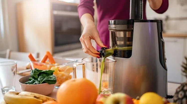 Cara Menjaga Nutrisi agar Tidak Hilang saat Membuat Jus