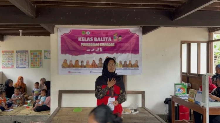 CERDAS OBAT Langkah Nyata Mahasiswa KKN-PK 69 Unhas Meningkatkan Literasi Obat