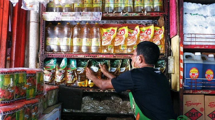 Warga Keluhkan Harga Minyak Goreng Semakin Mahal
