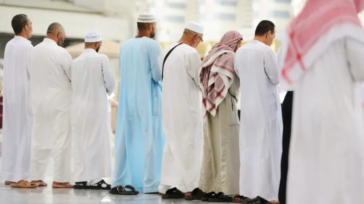 Makmum Diimbau Pahami Syarat Salat Berjamaah Sesuai Syariat