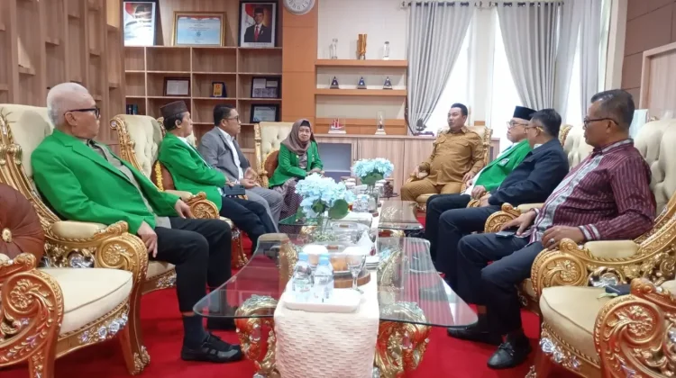 UMI Makassar dan Pemkab Luwu Utara Bahas Pengembangan Mobil Listrik