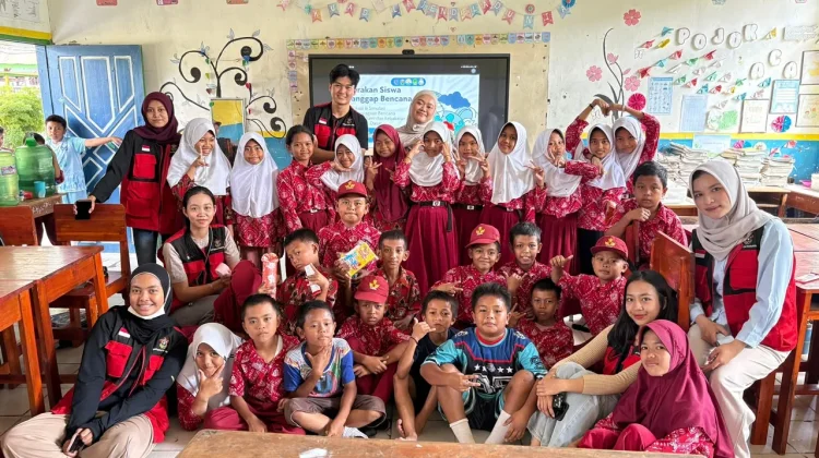 Mahasiswa KKN-PK Unhas Edukasi Kesiapsiagaan Bencana kepada Siswa SD di Sidrap