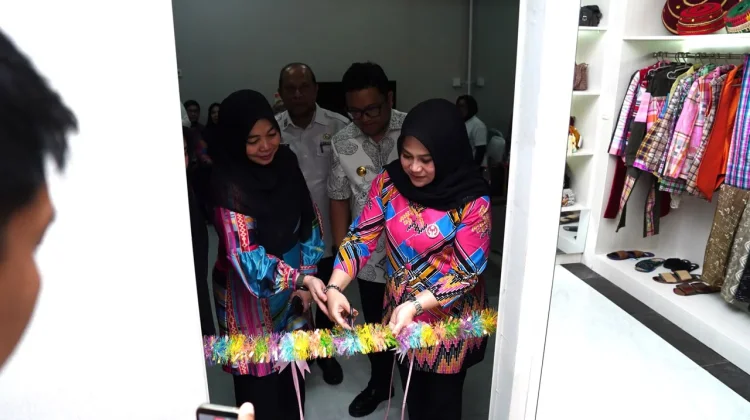 Wabup Gowa: Galeri Mini Dekranasda Jadi Ruang Promosi Produk dan Pembinaan UMKM