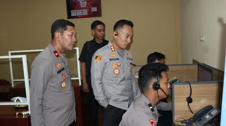 Kapolres Maros Pastikan Call Centre 110 Siaga 24 Jam Layani Aduan Masyarakat