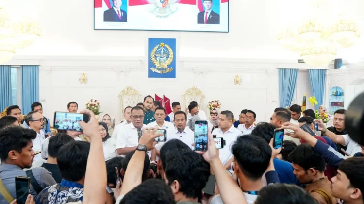Menteri LH Minta Daerah Waspadai Ancaman Kebakaran Kemarau Panjang