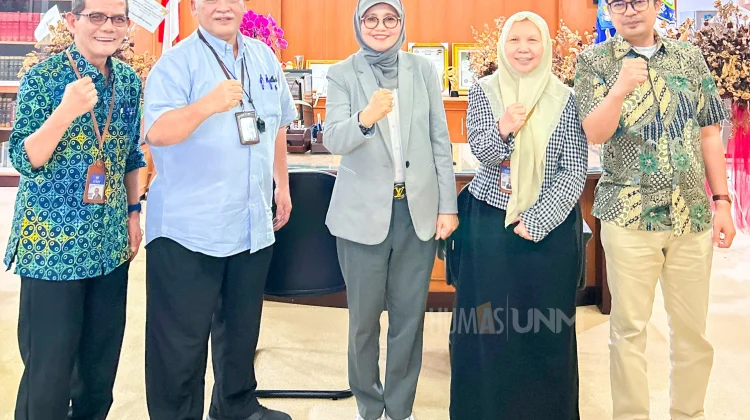 Silaturahmi Rektor UNM dan Rektor UNY Perkuat Kolaborasi Riset