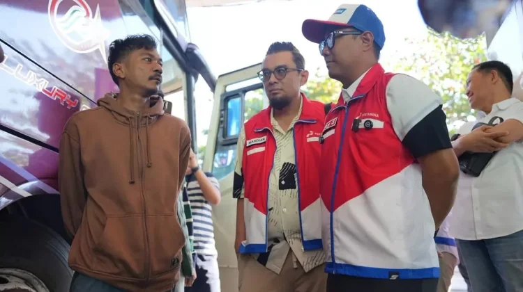 Pertamina Tambah Pasokan Atasi Antrean Solar Bersubsidi di Makassar
