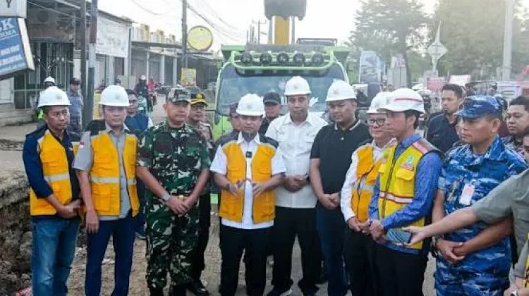 Jalan Moncongloe-Pamanjengan Diperbaiki, Pemkab Maros Minta Warga Bersabar