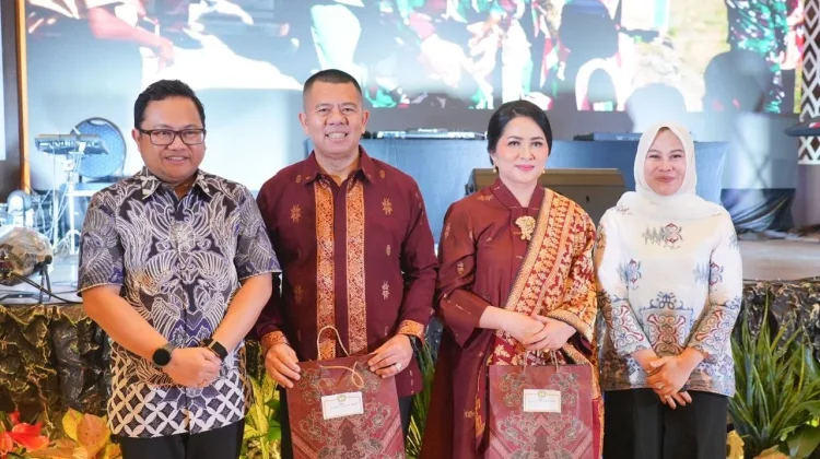 Wabup Gowa Hadiri Sertijab Danrem 141/Toddopuli di Bone