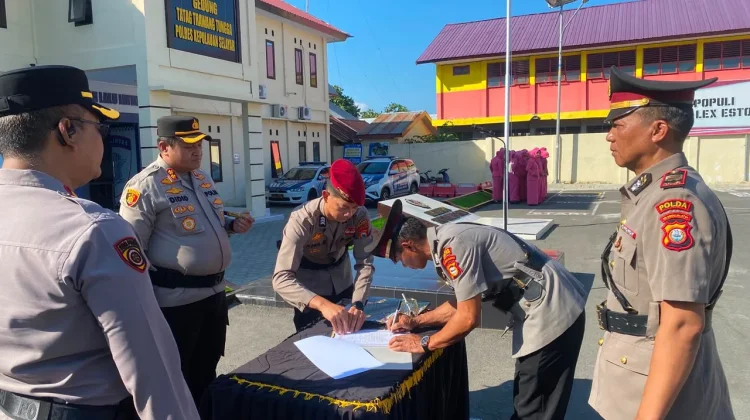 Kapolres Selayar Pimpin Sertijab Lima Jabatan, AKP Wahyu Widodo Jabat Kasi Humas