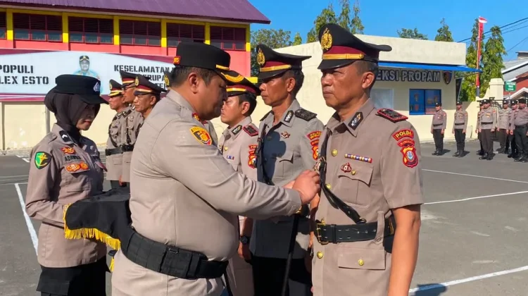 Kapolres Selayar Pimpin Sertijab Lima Jabatan, AKP Wahyu Widodo Jabat Kasi Humas