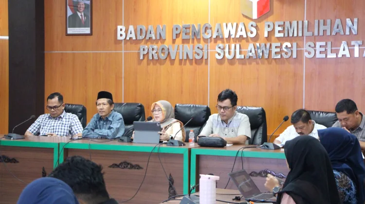 Bawaslu Sulsel Uji Publik Standar Layanan Penanganan Pelanggaran dan Sengketa