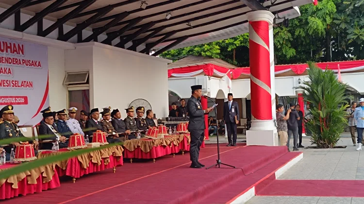 Gubernur Kukuhkan 73 Pasukan Pengibar Bendera Provinsi Sulsel