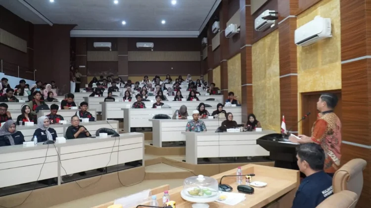 Tasming Hamid Puji Kontribusi Mahasiswa KKN Unhas