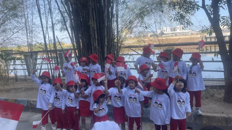 Ribuan Anak TK dan PAUD Semarakkan Lomba Pawai HUT RI di Makassar
