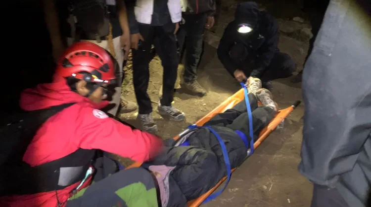 Basarnas Siagakan 295 Personel Amankan Pendakian Bawakaraeng