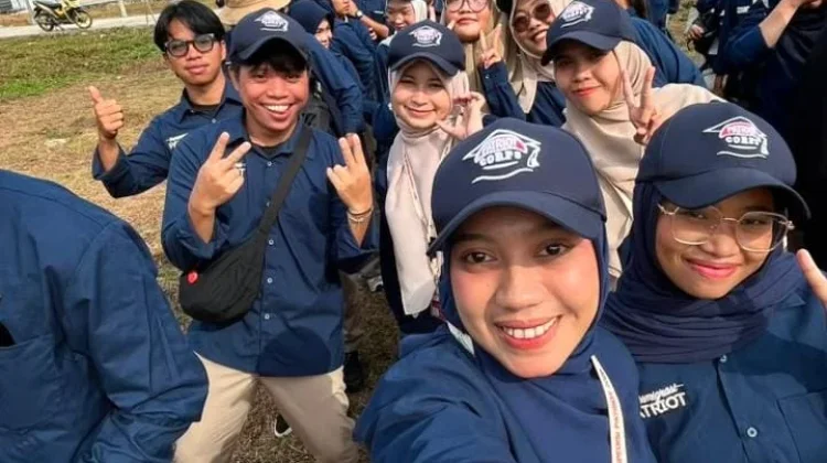 Rayakan HUT RI di Papua Barat, Tim Patriot Unhas Berbaur dalam Semangat Kemerdekaan