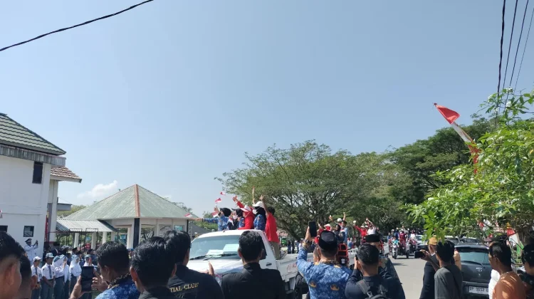 Hari Kemerdekaan, Pemda Lutra Gelar Parade Defile Pengamanan dan Program Asta Cita