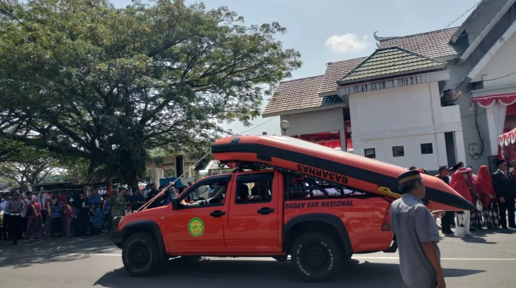 Hari Kemerdekaan, Pemda Lutra Gelar Parade Defile Pengamanan dan Program Asta Cita