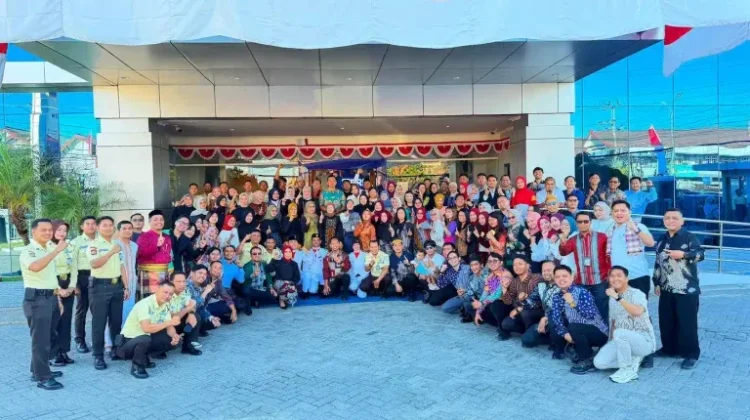 HUT RI, BRI BO Maros ikut Laksanakan Upacara Bendera
