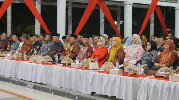 Bupati Apresiasi Paskibraka dan Masyarakat Selayar