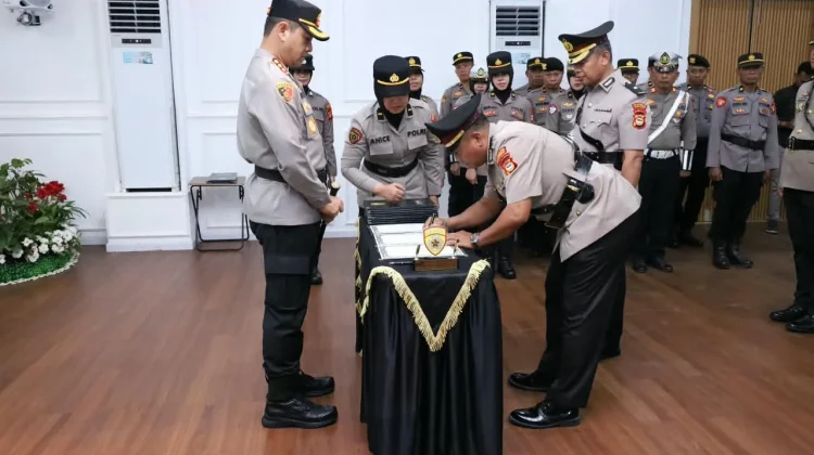 Polrestabes Makassar Mutasi Sejumlah Pejabat Strategis