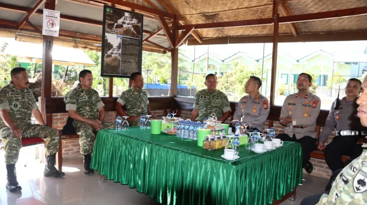 Perkuat Kamtibmas, Kapolres Maros dan Dandim 1422 Bangun Sinergi