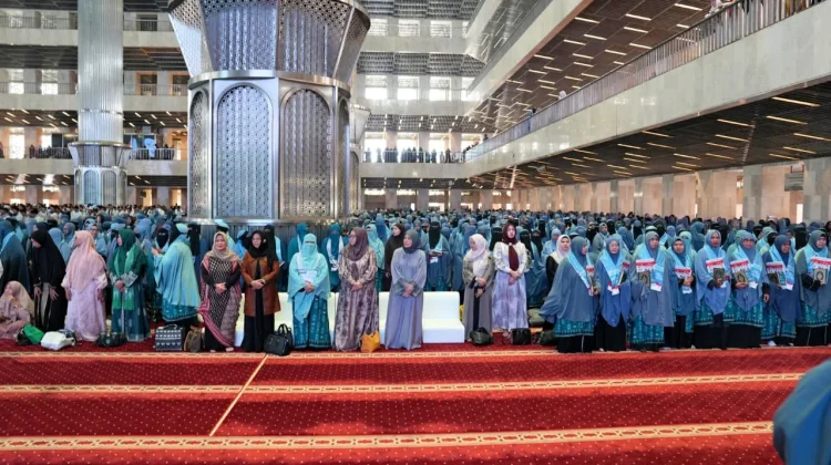 Pengukuhan 10.000 Guru Al-Qur’an, Aliyah Dorong Penguatan Pendidikan