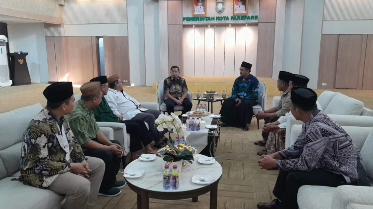 Wali Kota Parepare Lepas Rombongan PC NU Ikuti Muktamar NU ke-35 di Jombang
