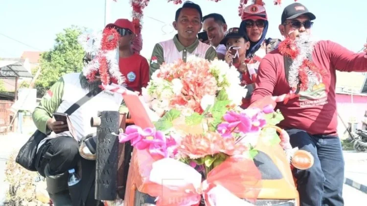 Karnaval Alsintan Semarakkan HUT ke-81 Sidrap