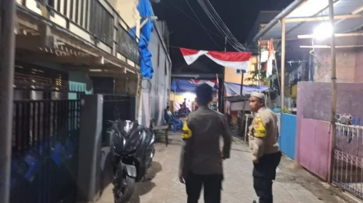 Polsek Tallo Bubarkan Pemuda yang Tutup Jalan di Makassar