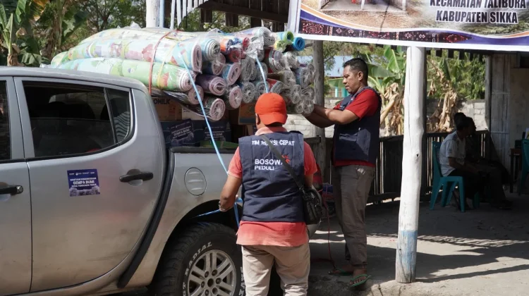 Bosowa Peduli Bergerak Salurkan Bantuan Darurat Gempa, Serahkan Langsung ke Warga