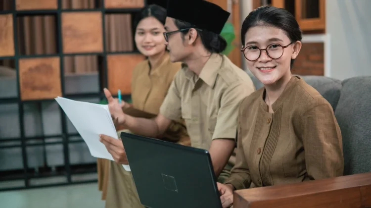 Pengamat : Penonaktifan ASN Harus Sesuai Prosedur