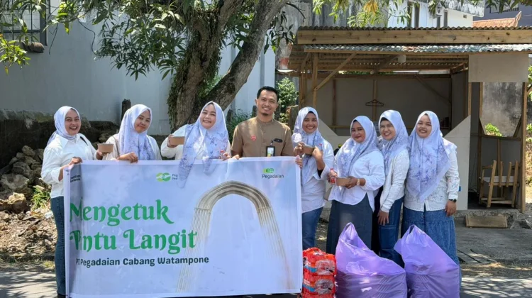 Pegadaian Hadir Berbagi lewat Program Mengetuk Pintu Langit