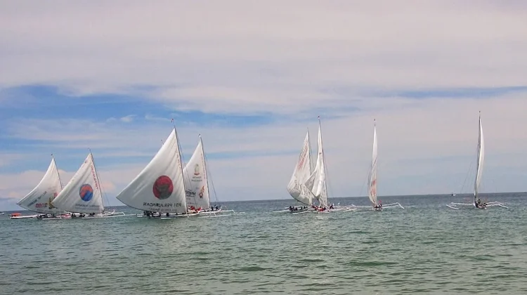 Perahu Sandeq, Perahu Layar Tercepat Dunia