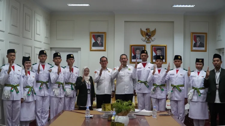 Kemenag Sulsel Apresiasi 8 Siswa MAN 2 Makassar Jadi Paskibraka