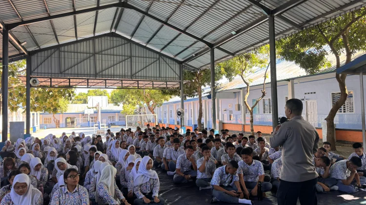 Polres Maros Bekali 199 Pelajar Jurus Cerdas Tangkal Kejahatan Siber