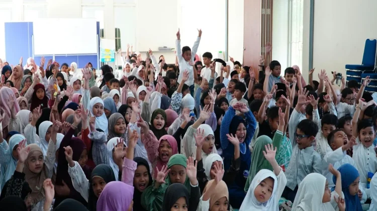 Cinta Rasul dan Akhlak Jadi Pesan Maulid SDI Athirah Recin Center