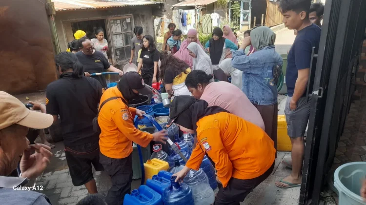 BPBD Makassar Perluas Distribusi Air Bersih hingga 157 Titik