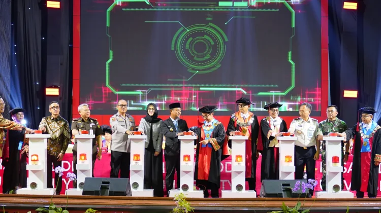 Upacara Dies Natalis ke-70, Unhas Tegaskan Arah sebagai The Impactful University