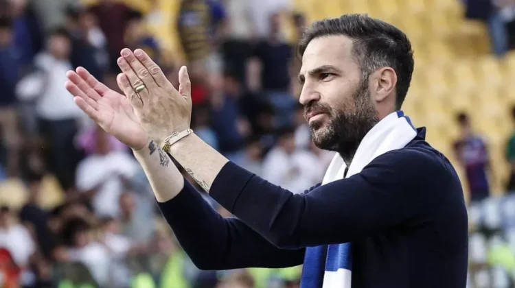 Como Menang Lagi, Cesc Fabregas Bersinar