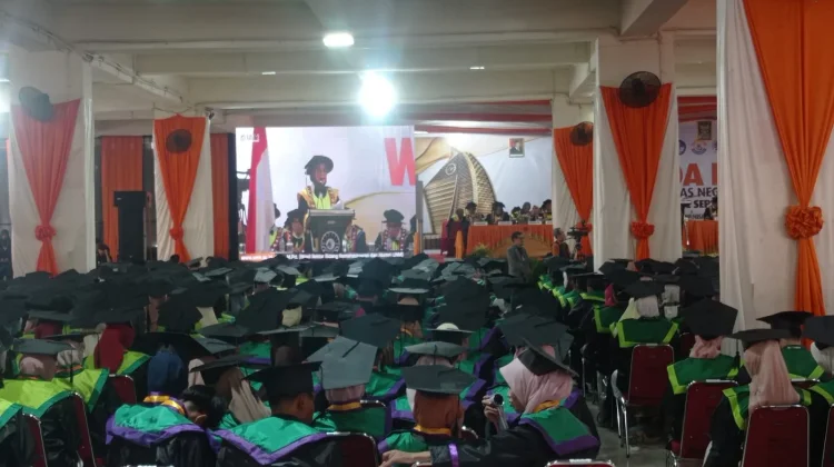 Ribuan Lulusan UNM Diwisuda, Alumni Tembus 181 Ribu Orang