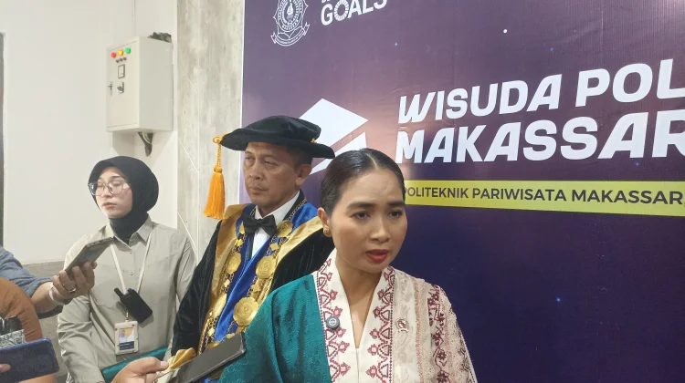 Wamenpar Dorong Paket Bundling Wisata di tengah Tekanan Harga Tiket Pesawat